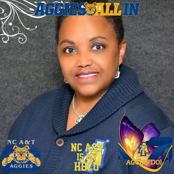 Meet your Posher, Connie - Picture 1 of 1